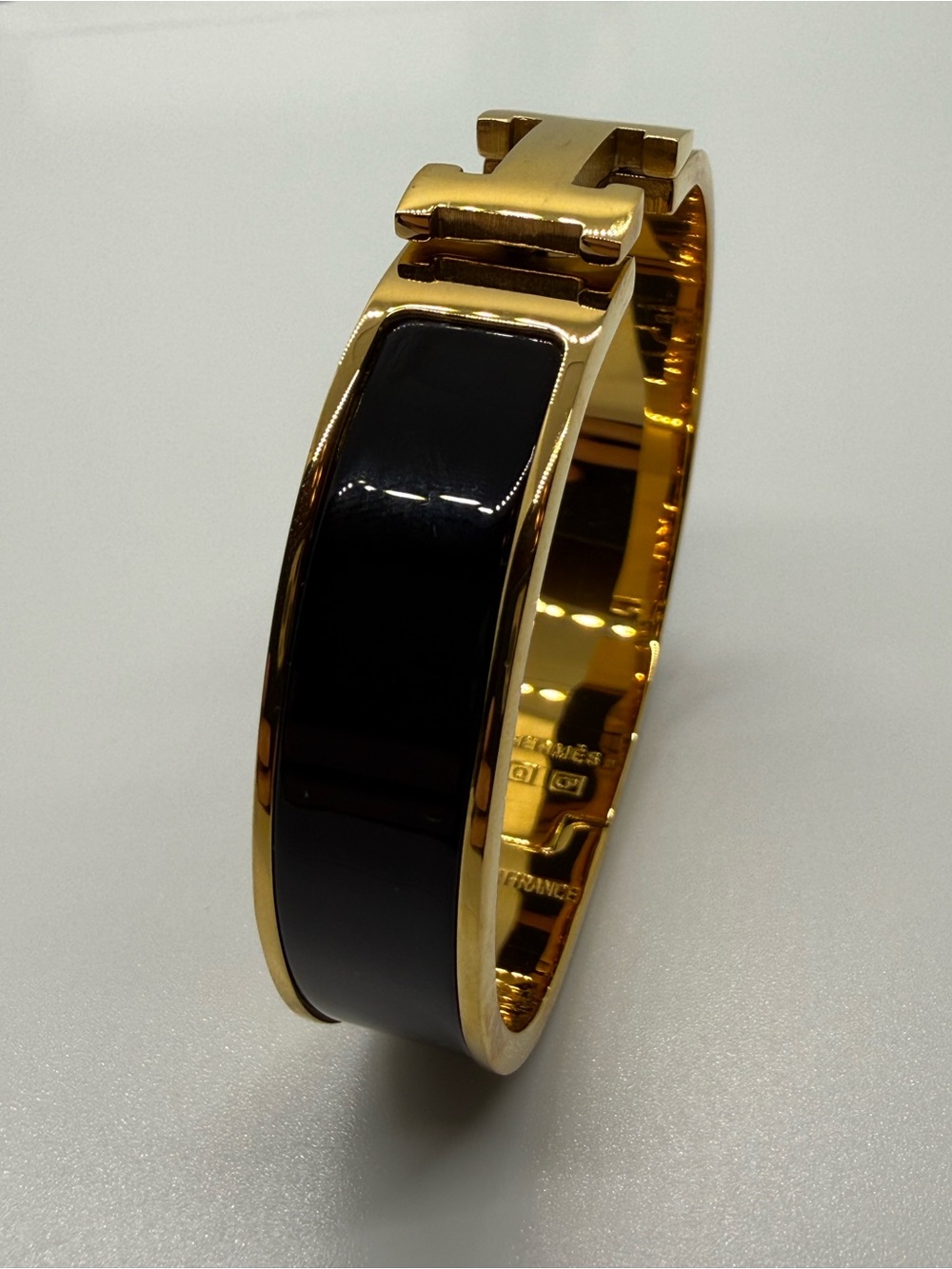 HERMÊS Clic H Bracelet - Picture 7 of 12